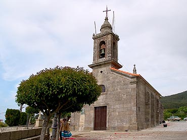Igrexa de Baredo